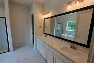511 Pernell Ct, Weatherford, TX 76087 - Photo 10