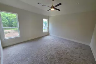 511 Pernell Ct, Weatherford, TX 76087 - Photo 12