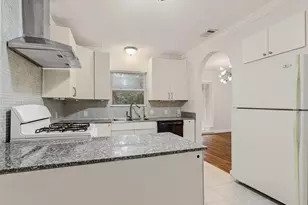 1006 Briarwood Dr, Garland, TX 75041 - Photo 6