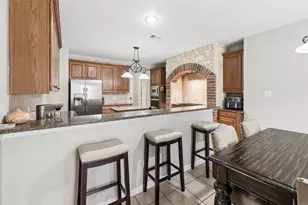 1301 Bramble Ln, Mansfield, TX 76063 - Photo 10