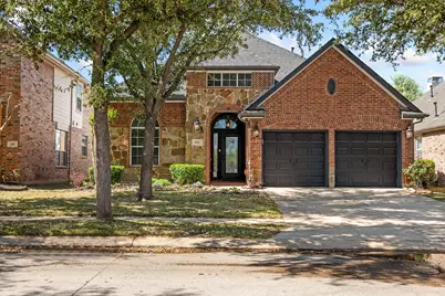 1301 Meadows Avenue, Lantana, TX 76226 - Photo 2