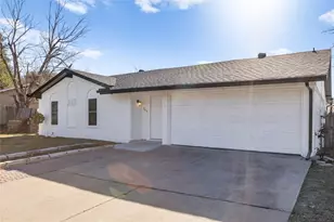 204 Pebblebrook St, Arlington, TX 76014 - Photo 1