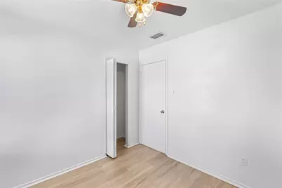 204 Pebblebrook Street, Arlington, TX 76014 - Photo 8