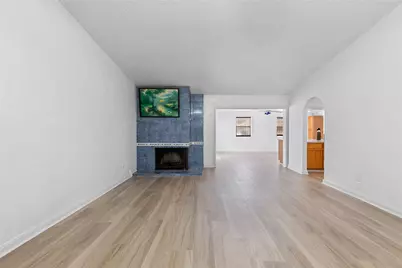 204 Pebblebrook Street, Arlington, TX 76014 - Photo 18