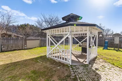 204 Pebblebrook Street, Arlington, TX 76014 - Photo 26