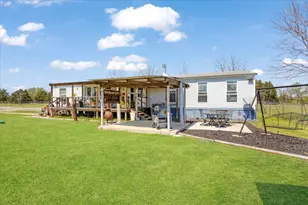 1718 Recreation Road 3, Bonham, TX 75418 - Photo 24