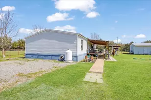 1718 Recreation Road 3, Bonham, TX 75418 - Photo 26