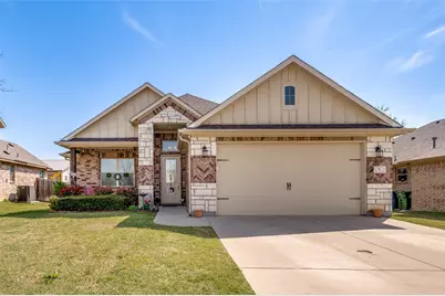 9 S Highland Drive, Sanger, TX 76266 - Photo 1