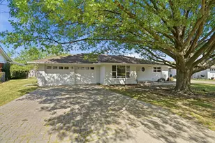 5613 Morley Ave, Fort Worth, TX 76133 - Photo 2