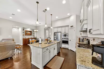 316 Village Creek Drive, McKinney, TX 75071 - Photo 8