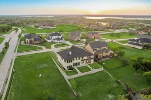 464 Breezeway Ct, Cedar Hill, TX 75104 - Photo 4