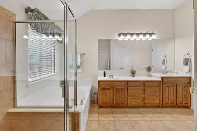 11005 Castle Oak Lane, Fort Worth, TX 76108 - Photo 18