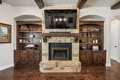 8900 Augusta Drive, Granbury, TX 76049 - Photo 12