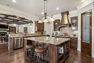 8900 Augusta Dr, Granbury, TX 76049 - Photo 18