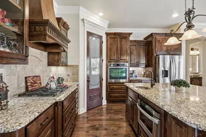 8900 Augusta Drive, Granbury, TX 76049 - Photo 16