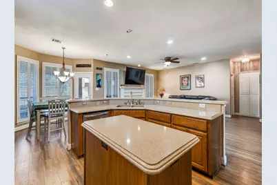 1505 Kingsbrook Circle, McKinney, TX 75072 - Photo 12