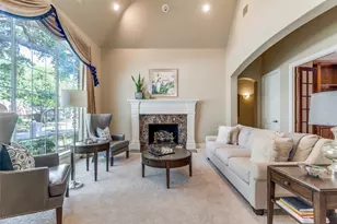 5704 Eastman Dr, Plano, TX 75093 - Photo 4