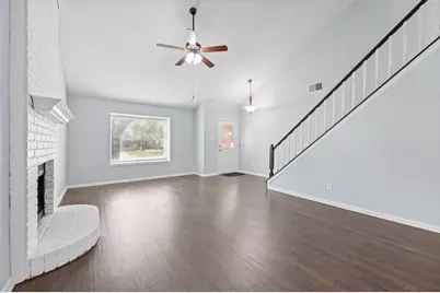 2621 Bayberry Lane, Euless, TX 76039 - Photo 6