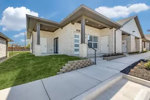 820 W McLeroy Blvd, Saginaw, TX 76179 - Photo 14