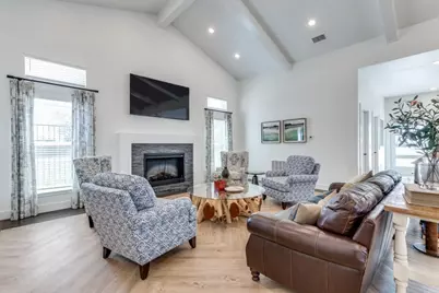820 W McLeroy Boulevard #2017, Saginaw, TX 76179 - Photo 16