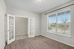 613 Dunster Ln, Saginaw, TX 76131 - Photo 4