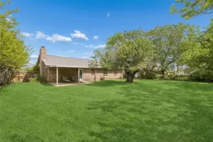 500 E Bovell St, Crowley, TX 76036 - Photo 24