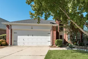 904 Lake Bluff Dr, Lake Dallas, TX 75065 - Photo 2