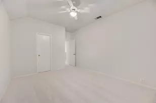 904 Lake Bluff Dr, Lake Dallas, TX 75065 - Photo 22