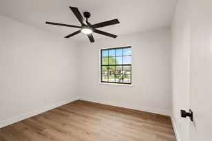 913 Ronald St, White Settlement, TX 76108 - Photo 22