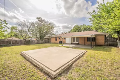 5417 Palmer Drive, Haltom City, TX 76117 - Photo 32