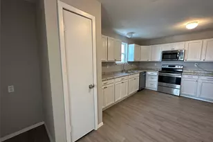 717 E Lamberth Rd, Sherman, TX 75090 - Photo 4