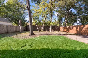 1623 Lansford Ave, Dallas, TX 75224 - Photo 16