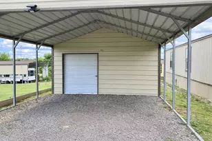 112 Rising Star, Quitman, TX 75783 - Photo 2