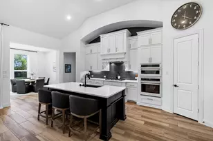 8820 Autumn Lake Trl, McKinney, TX 75071 - Photo 8