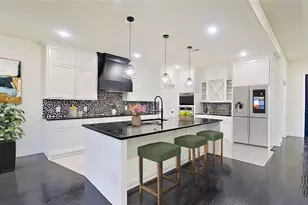 1165 Deerfield Dr, Wills Point, TX 75169 - Photo 4