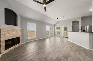 3004 Lippizan St, Waco, TX 76706 - Photo 2