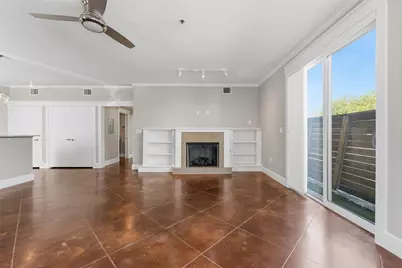 1320 May Street #100, Fort Worth, TX 76104 - Photo 6