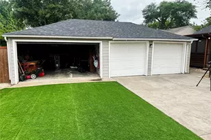 649 Northlake Dr, Dallas, TX 75218 - Photo 24