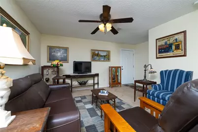 2331 N Davis Drive #A, Arlington, TX 76012 - Photo 8