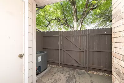 2331 N Davis Drive #A, Arlington, TX 76012 - Photo 20
