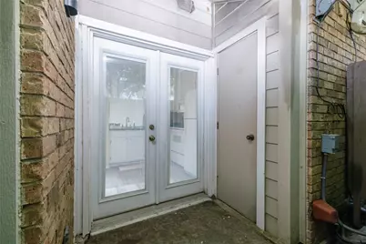 2331 N Davis Drive #A, Arlington, TX 76012 - Photo 22