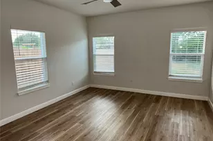 2817 Steepleridge Cir, Granbury, TX 76048 - Photo 14