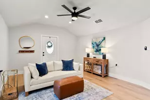 901 S Lane St, Decatur, TX 76234 - Photo 6