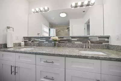 2617 Benbrook Boulevard, Fort Worth, TX 76109 - Photo 16