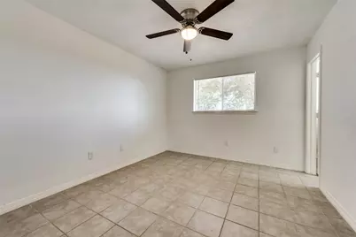 120 E Milas Lane, Glenn Heights, TX 75154 - Photo 14