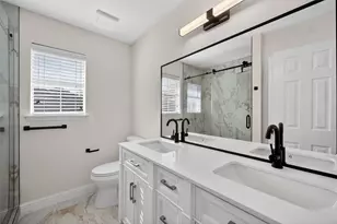 2306 Edinburgh St, Arlington, TX 76018 - Photo 16