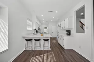 2306 Edinburgh St, Arlington, TX 76018 - Photo 12