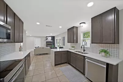 1213 Walker Drive, Hurst, TX 76053 - Photo 6