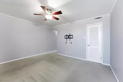 558 E Avenue J #D, Grand Prairie, TX 75050 - Photo 20