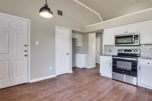 1113 Harvest Hill Ln, Lancaster, TX 75146 - Photo 10